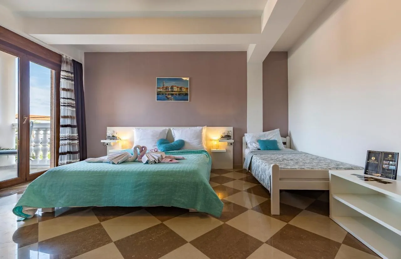 Villa San Rocco Bed & Breakfast Medulin 3*,